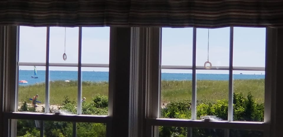 Spectacular Views!!