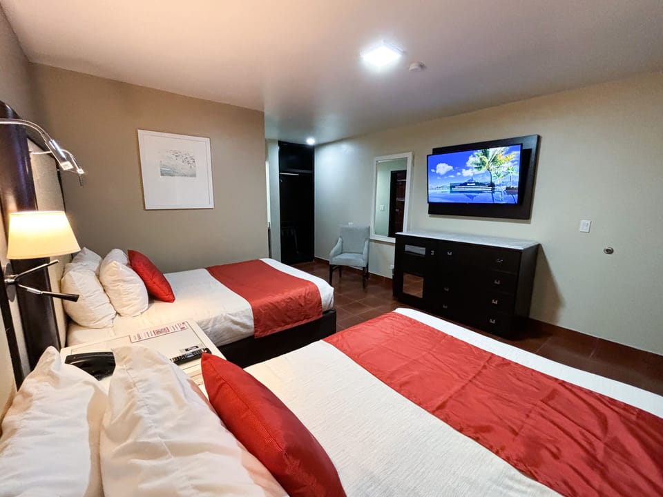 Superior Double Room | Iron/ironing board, free WiFi, bed sheets