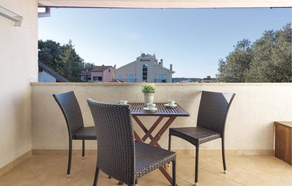 balcony-terrace