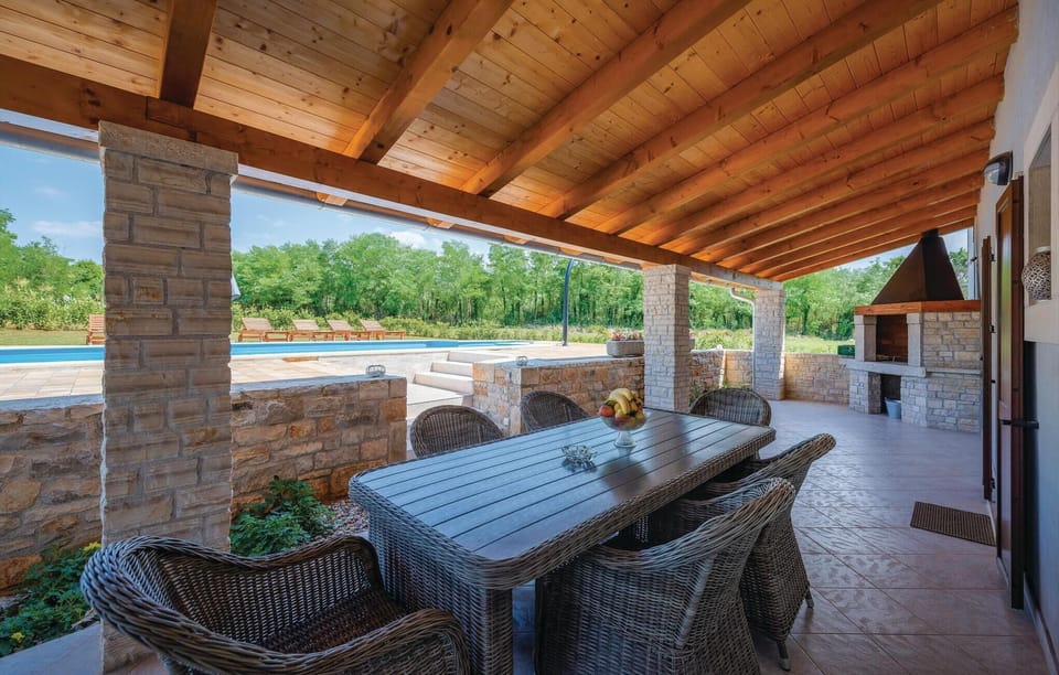 balcony-terrace