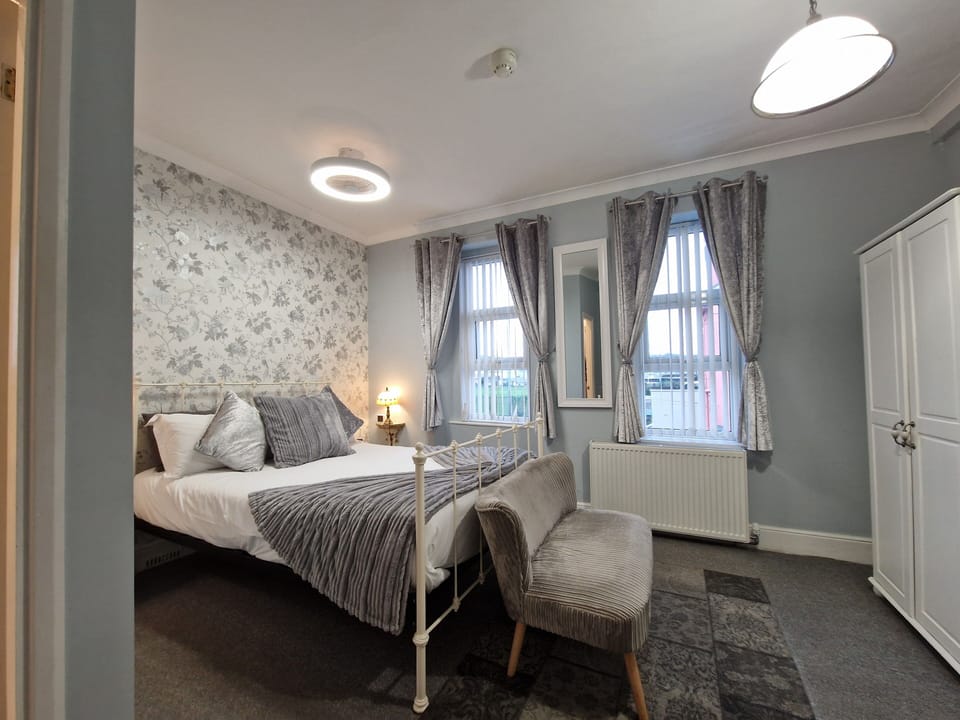 Double Room (King-Ensuite with Shower) | Iron/ironing board