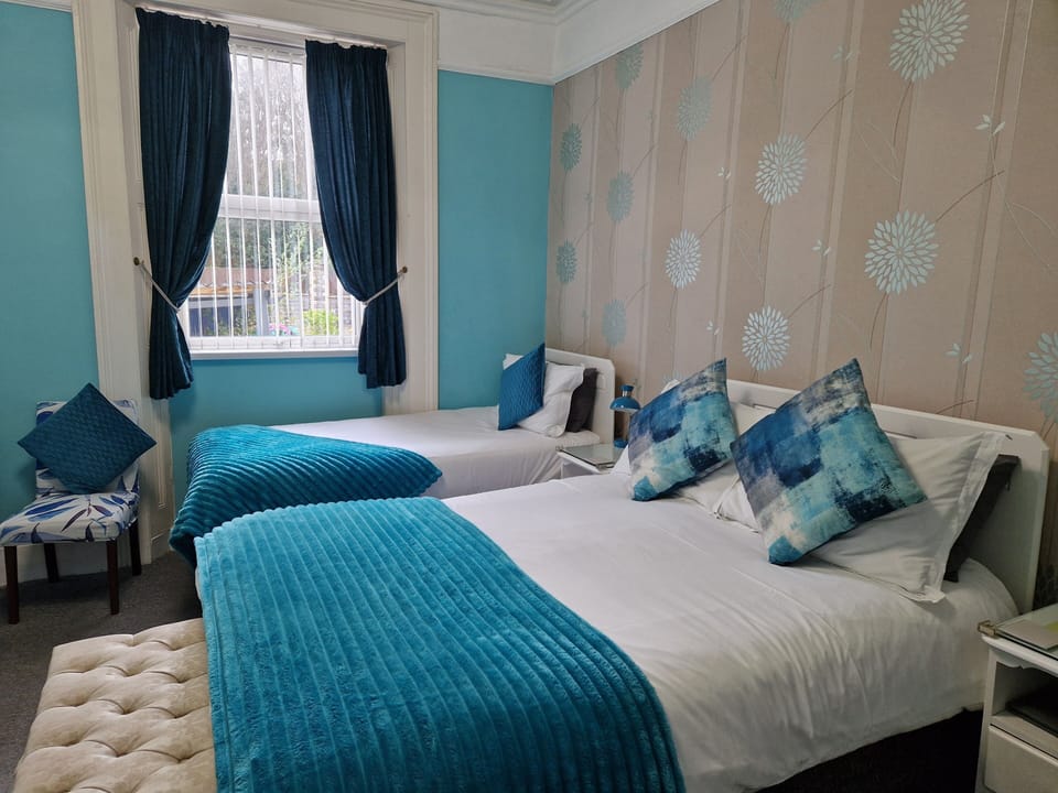 Family Room | Iron/ironing board