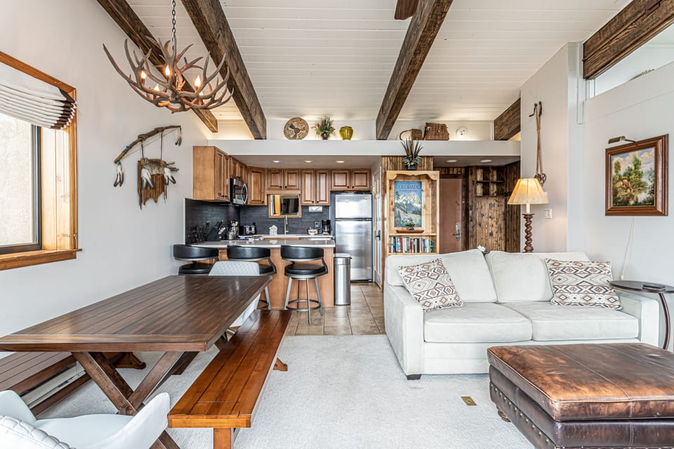 Living Room-3