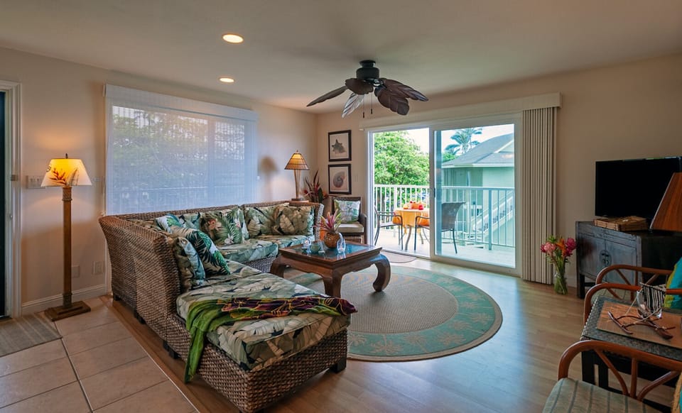 Alii Kai 5301 | Princeville condos | Kauai Vacation Rentals 7 - Alii Kai 5301 | Princeville condos | Kauai Vacation Rentals | Kick back and relax in the bright living room