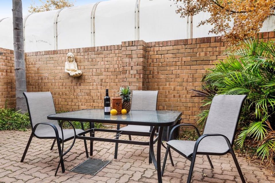 Lovely outdoor entertaining area.  BBQ close by at parklands