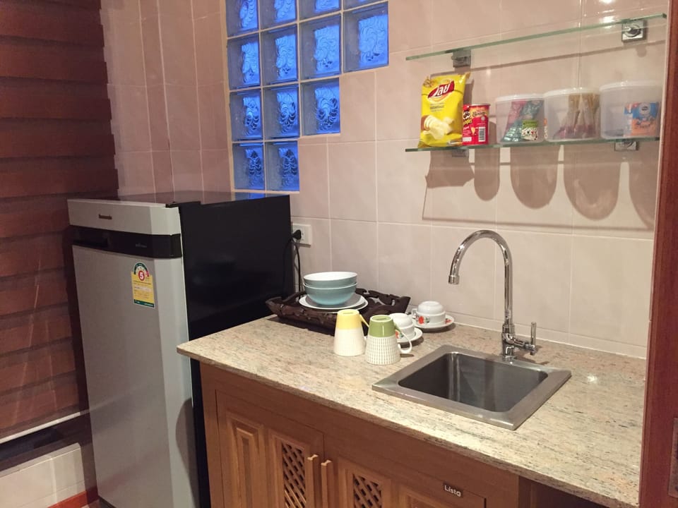 Superior Villa with Sea View  | Minibar, in-room safe, blackout drapes, rollaway beds