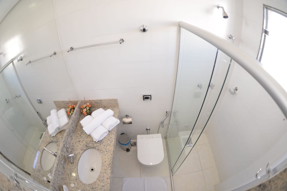 Shower, towels