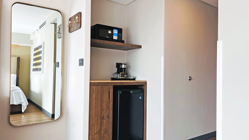 In-room safe, desk, iron/ironing board, WiFi (free)