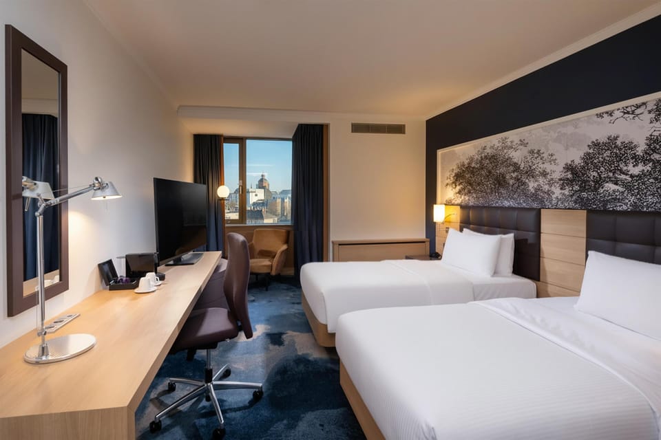 Twin Executive Room Rhine Wing City View | Premium bedding, down comforters, minibar, in-room safe