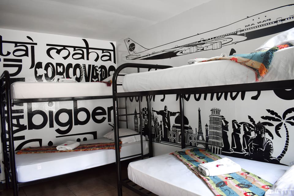 Classic Quadruple Room | WiFi (free), bed sheets