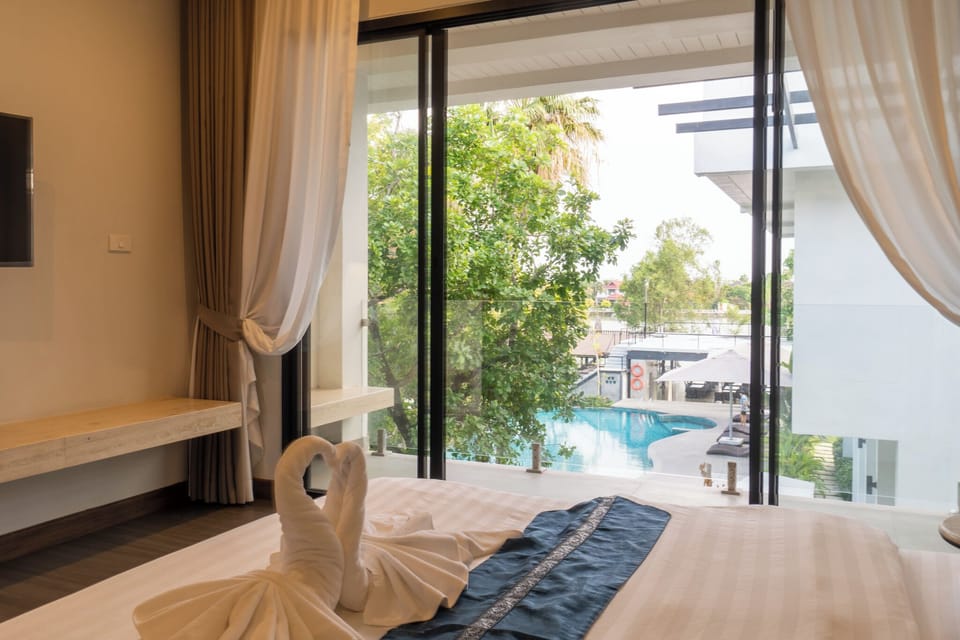 Superior Room, Garden View, Tower | Individually decorated, individually furnished, free WiFi, bed sheets