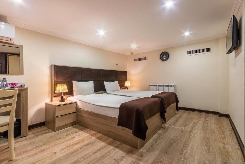 Standard Twin Room | Premium bedding, minibar, in-room safe, individually decorated
