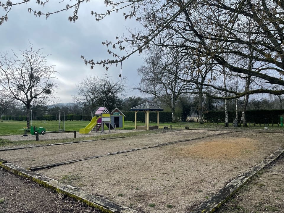 Children's play area - outdoor