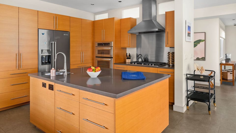 Lilikoi Moon at Kiahuna - Fully Equipped Gourmet Kitchen - Parrish Kauai