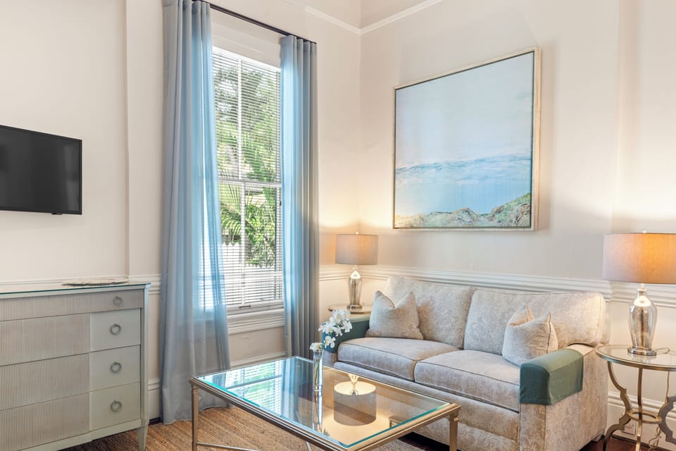 Boca Grande Room | Individually decorated, individually furnished, free WiFi, bed sheets