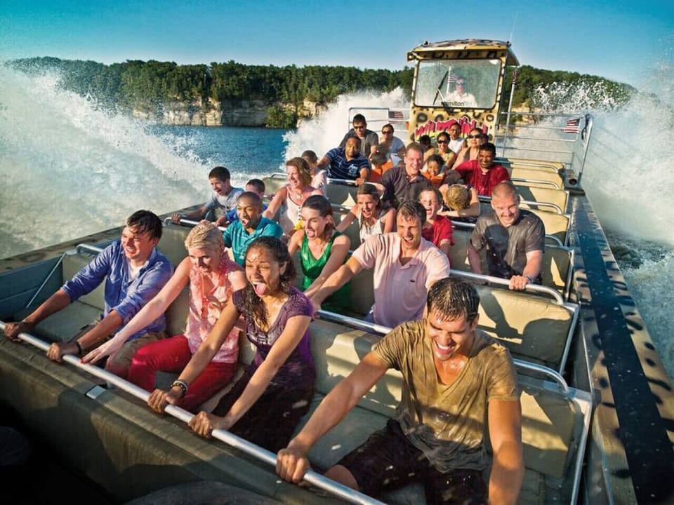 Near Dells Area Attractions | Discounts Available | Wild Thing Jet Boats