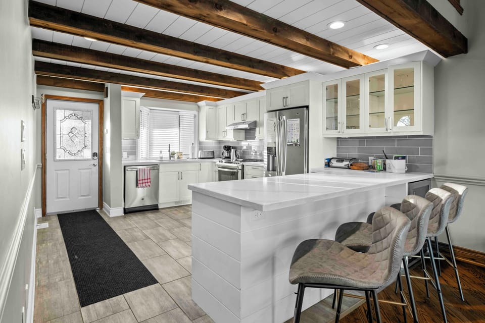 Full Stocked Kitchen - Main Cottage