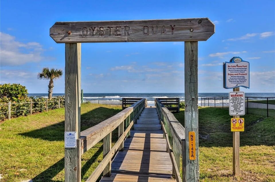 One of the many beach access'