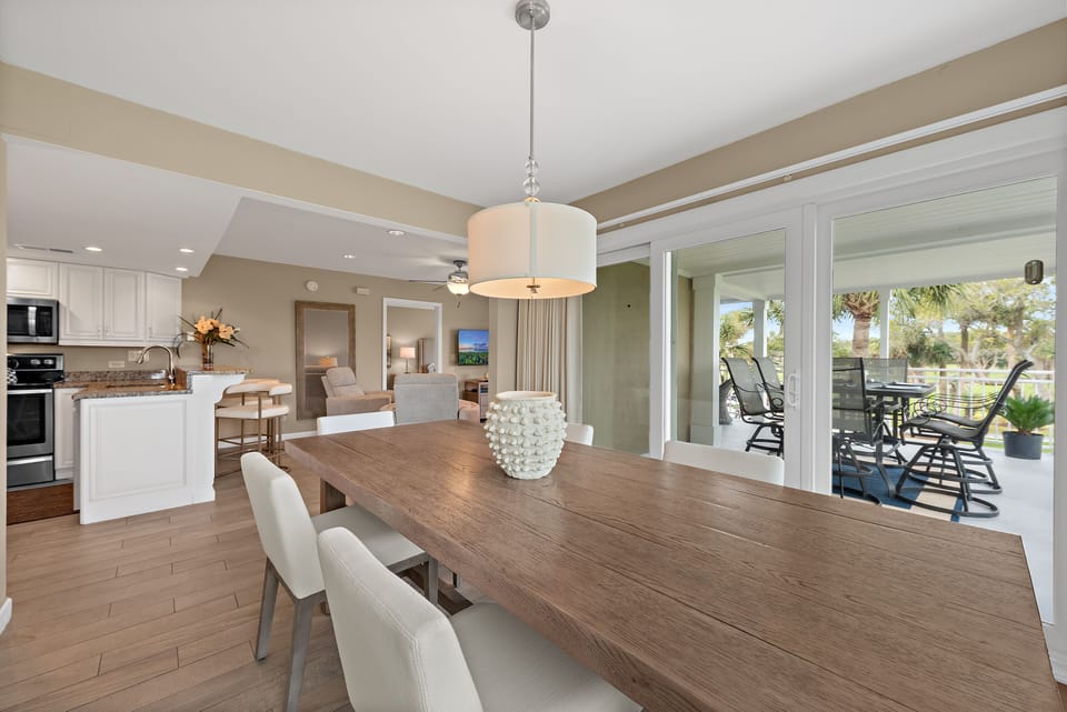 The dining area off the kitchen
