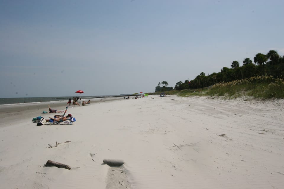 Hunting island beach
