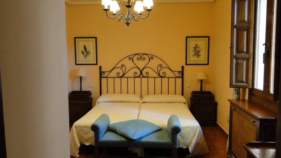 Hotel Vettonia Hotel in Castile and León