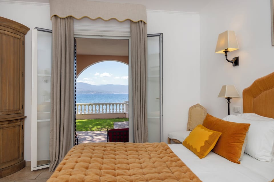 Room, Terrace, Sea View (Charme) | Premium bedding, minibar, in-room safe, individually decorated
