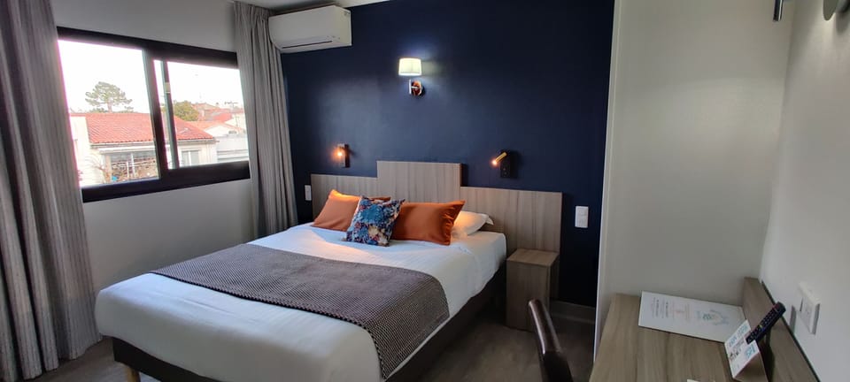 Standard Double Room, Garden View | Premium bedding, desk, laptop workspace, iron/ironing board