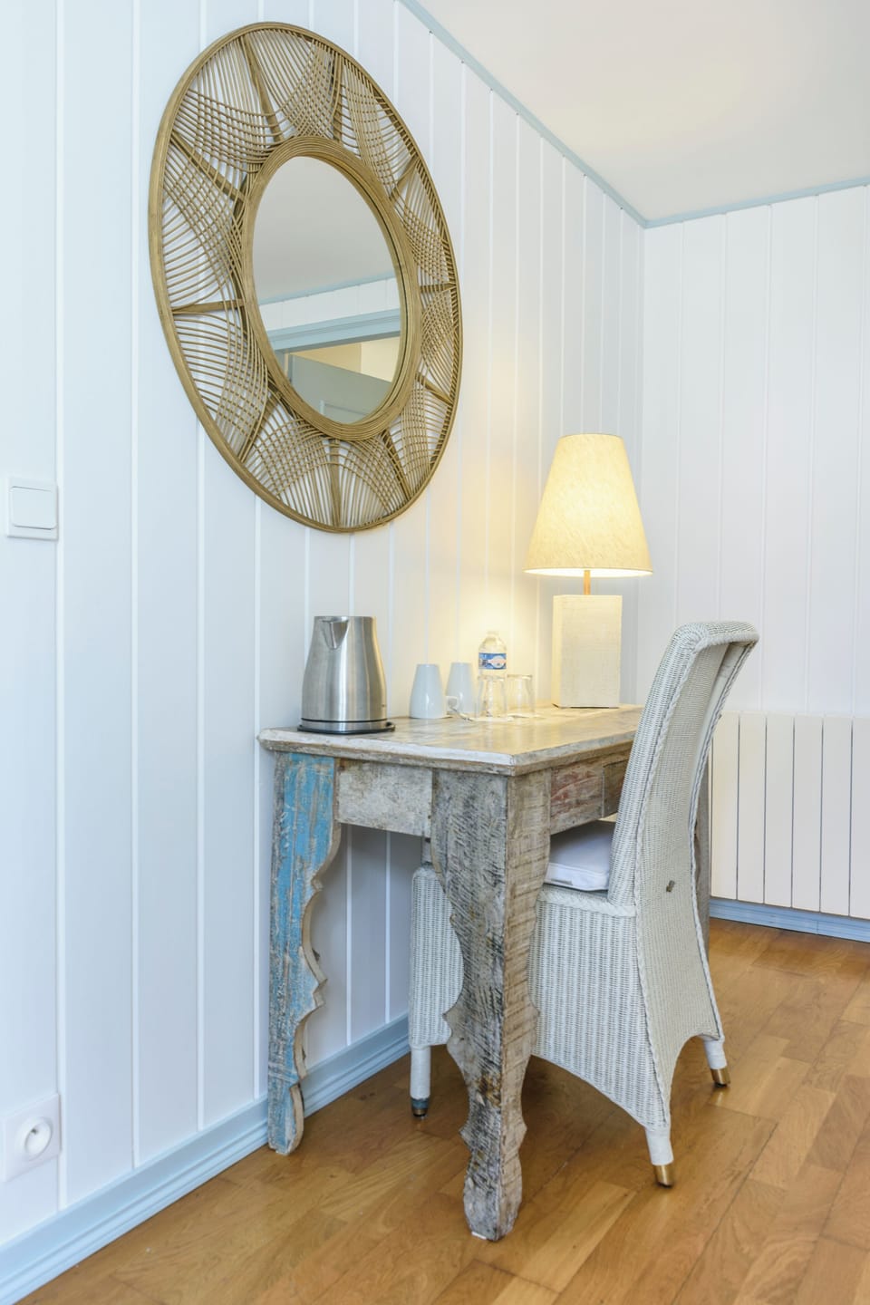 Premium bedding, Select Comfort beds, in-room safe, desk