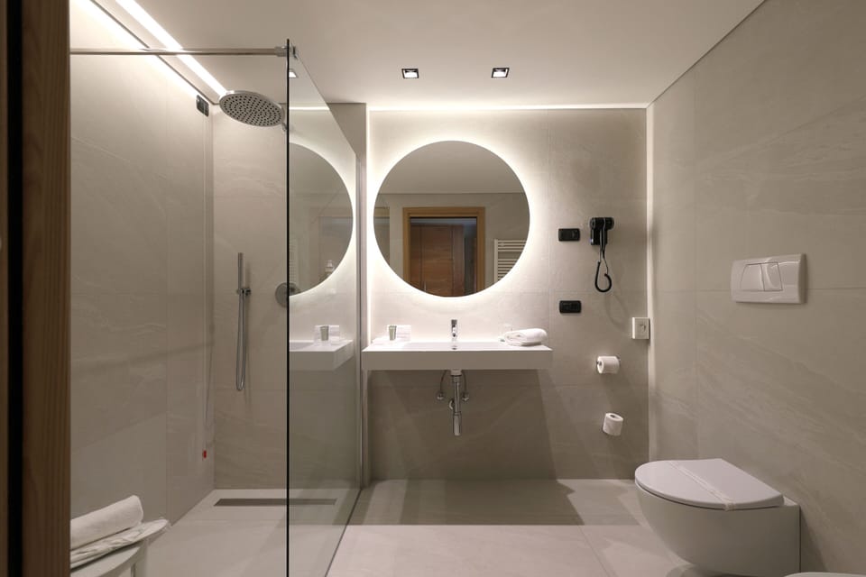 Free toiletries, hair dryer, slippers, bidet