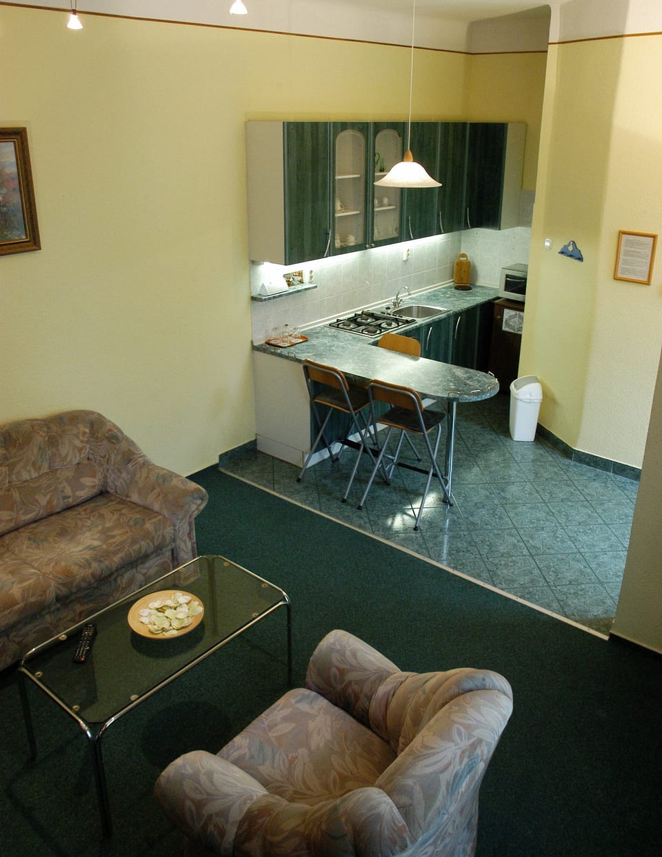 Suite, 1 Double Bed | Living area | LED TV