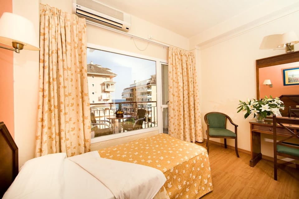 In-room safe, desk, cribs/infant beds, rollaway beds