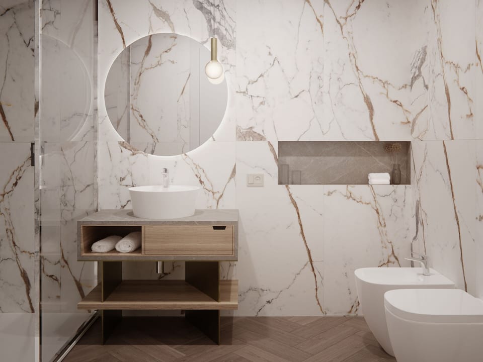 Shower, free toiletries, hair dryer, bidet