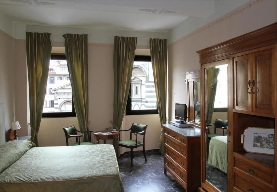 Minibar, in-room safe, individually furnished, desk