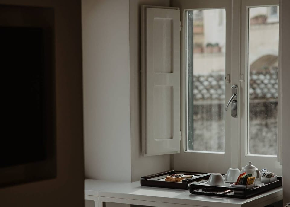 Panoramic Double Room, Ensuite (Belvedere) | Food and drink