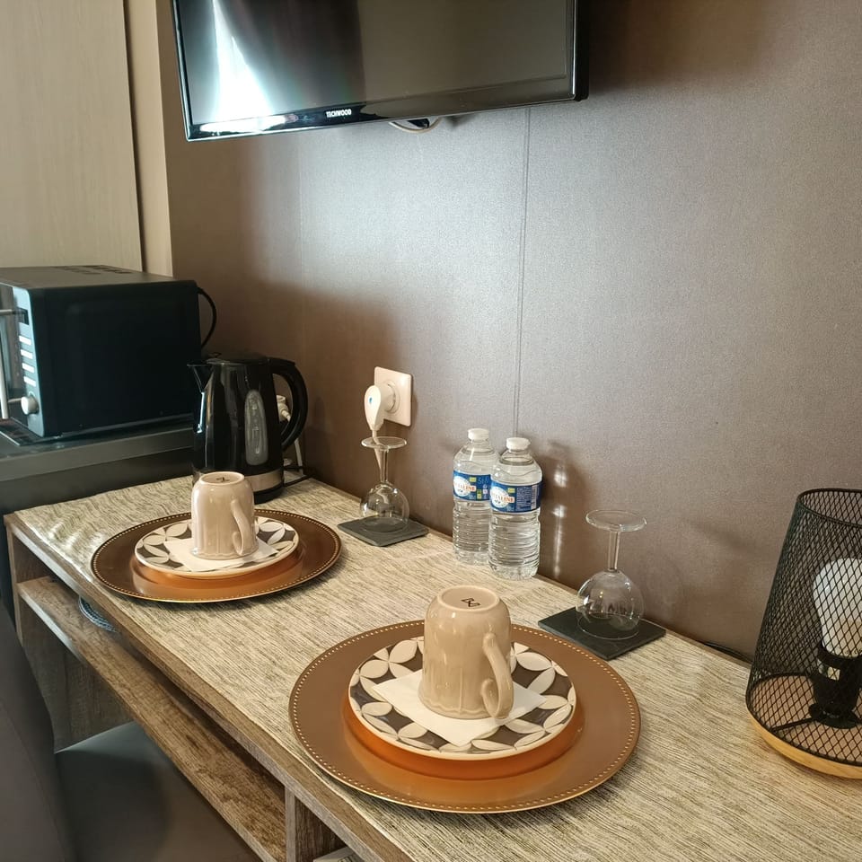 Double Room (Viscos) | Premium bedding, Tempur-Pedic beds, desk, laptop workspace