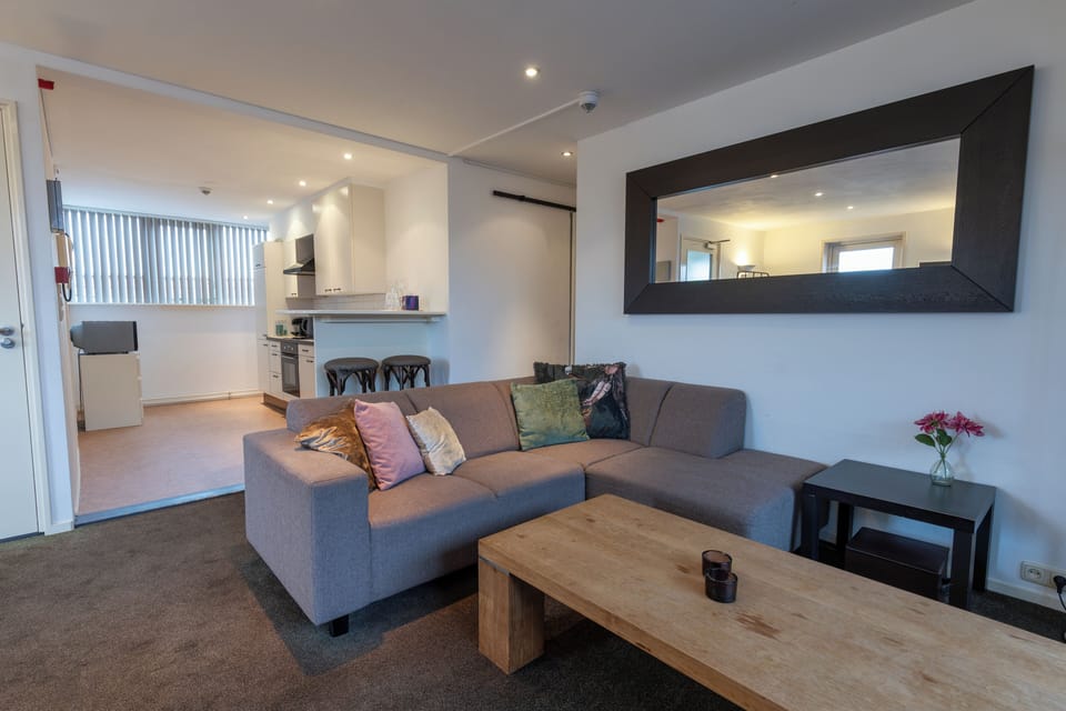 Apartment, 2 Bedrooms | Desk, free WiFi, bed sheets