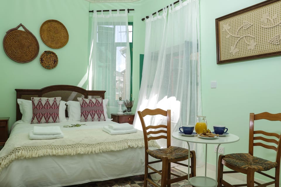 Double or Twin Room, 1 Double Bed, Non Smoking | WiFi (free), bed sheets