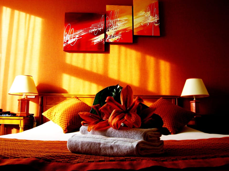 Junior Suite | Premium bedding, in-room safe, desk, soundproofing