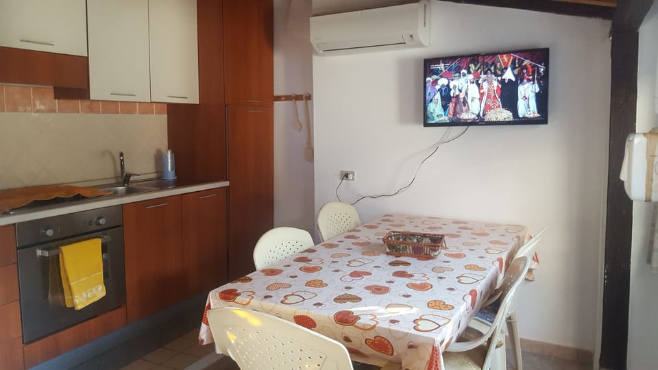 Family Condo, 1 Bedroom, Kitchen, Ground Floor (5 Pax) | Private kitchen | Coffee/tea maker, electric kettle, toaster, cookware/dishes/utensils