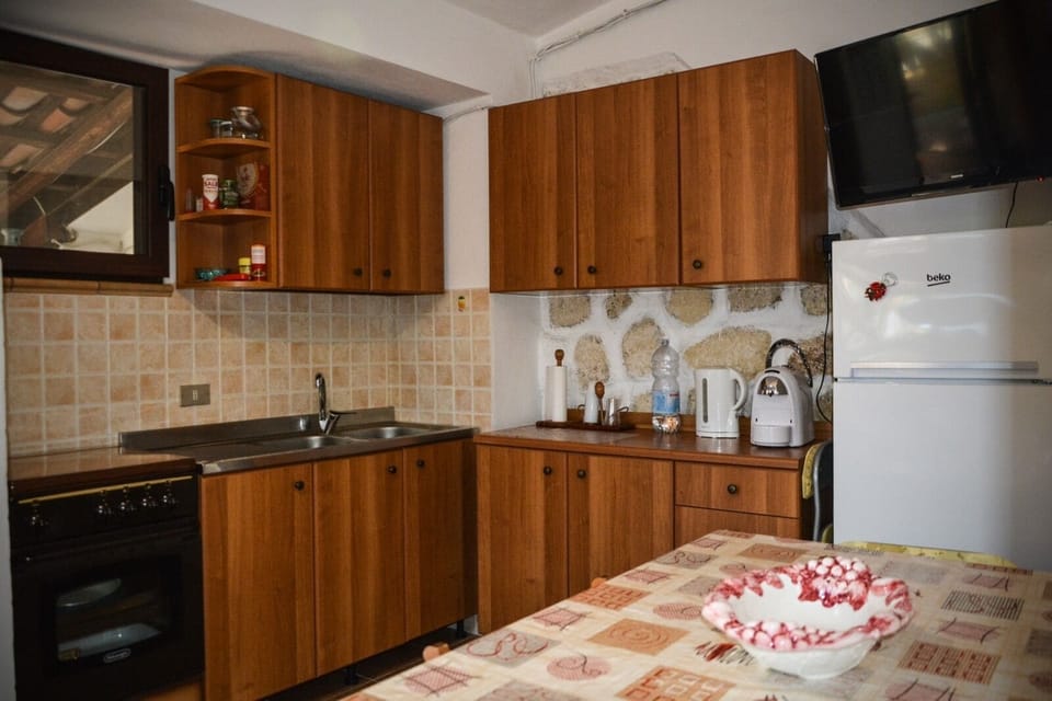 Superior Apartment, Kitchen (6 Pax) | Private kitchen | Coffee/tea maker, electric kettle, toaster, cookware/dishes/utensils