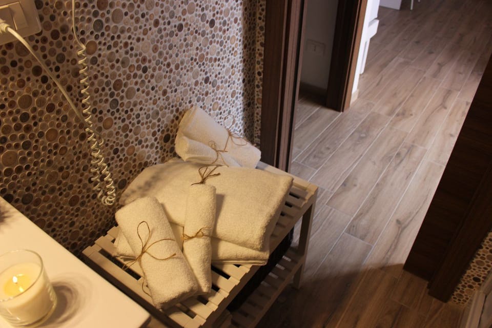 Shower, free toiletries, hair dryer, bathrobes