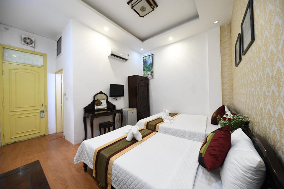 Superior Double Room | Premium bedding, minibar, in-room safe, desk