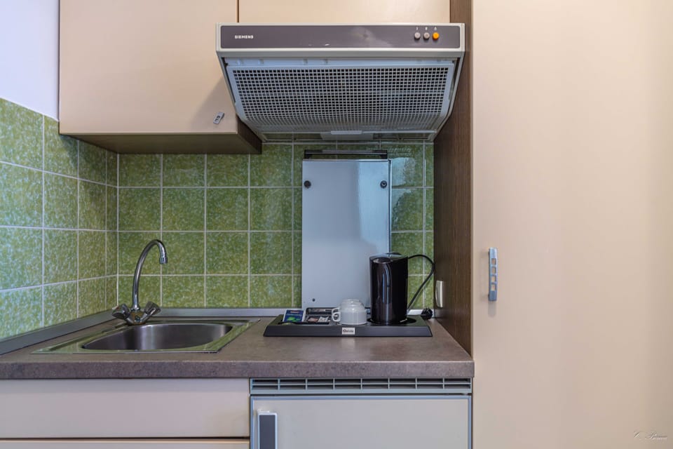 Twin Room | Private kitchen