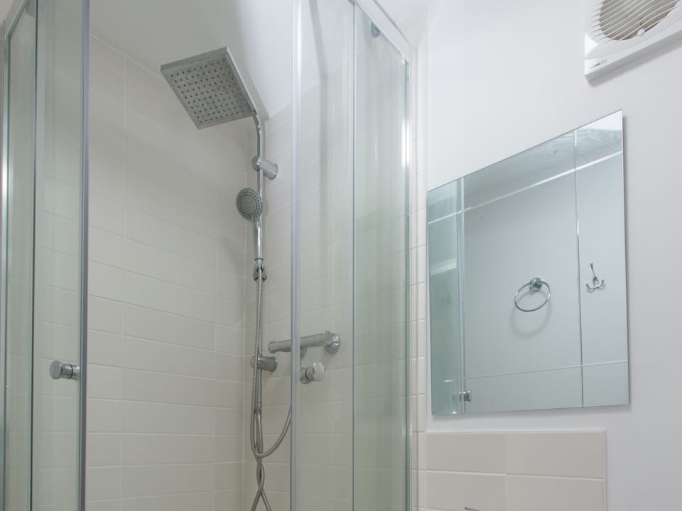 Single Room, Ensuite (Room 2) | Bathroom