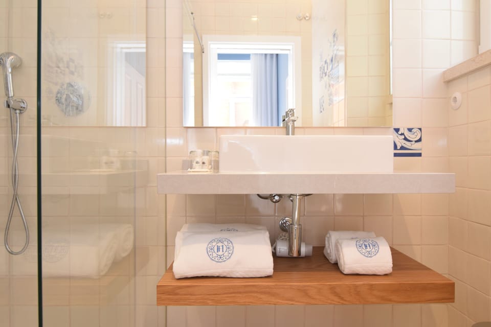Free toiletries, hair dryer, bidet, towels