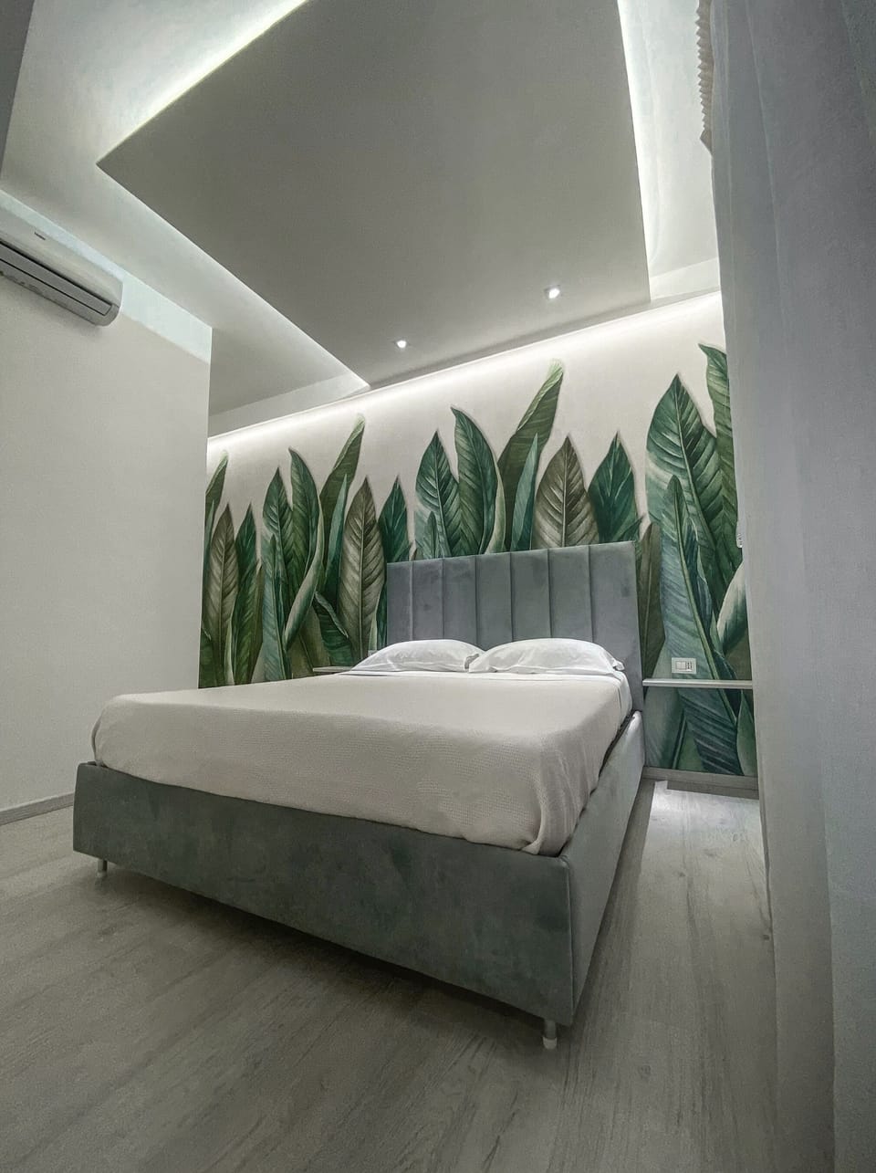 Honeymoon Double Room | Free WiFi, bed sheets