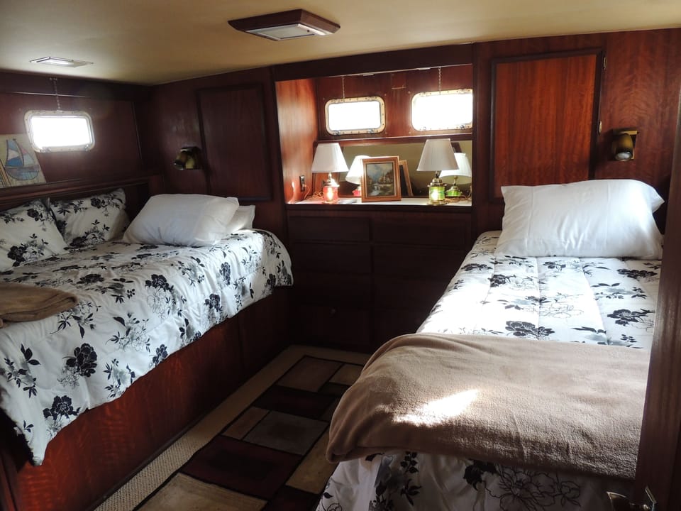 Captain's cabin | View from room