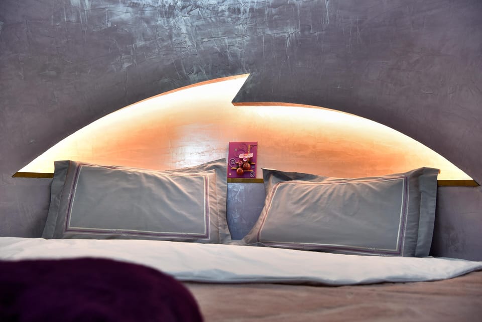Romantic Room | 1 bedroom, premium bedding, individually decorated