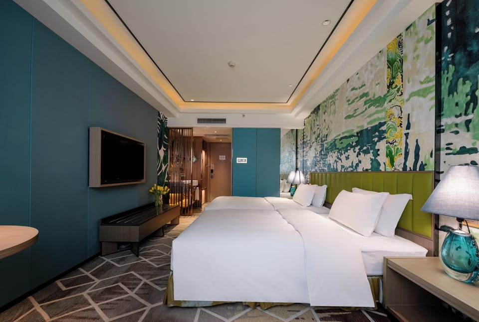 Design Twin Room | Premium bedding, minibar, in-room safe, desk