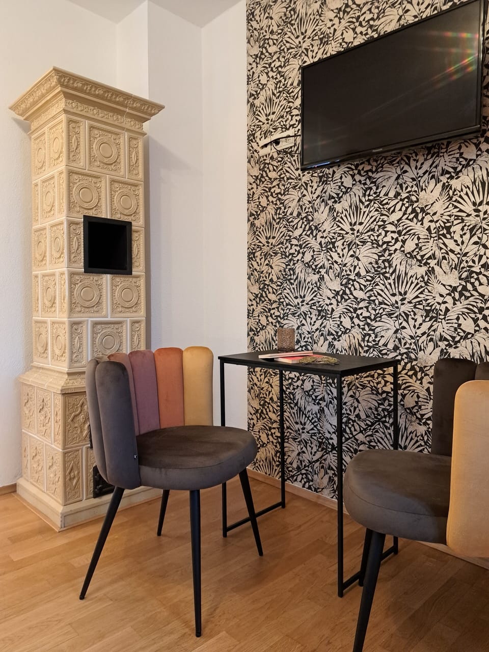 Comfort Triple Room | Premium bedding, individually decorated, individually furnished, desk